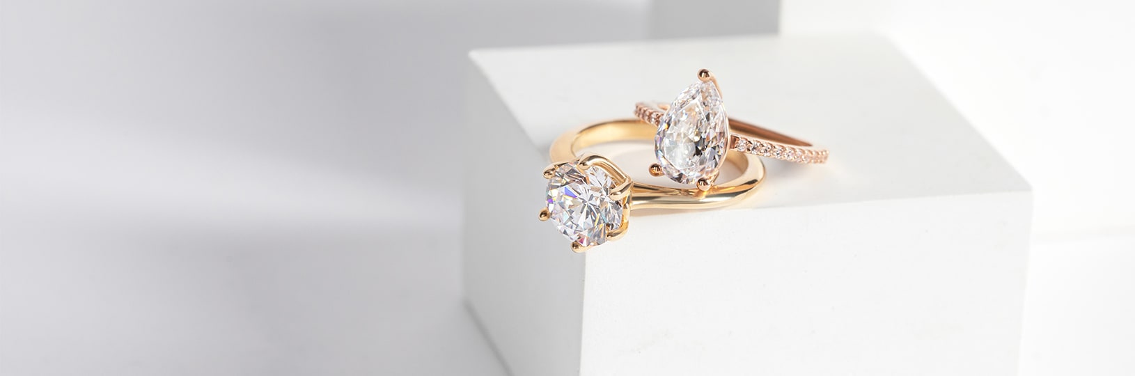 Moissanite vs Diamond: What’s the Difference?