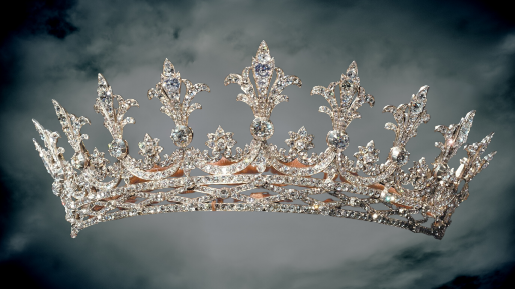 A Hesse Horror – The Hesse Strawberry Leaf Tiara