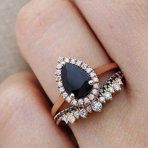 Black As The Moon: Black Wedding Rings