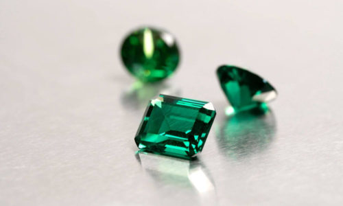 Tháng 5 Birthstone Emerald: ʏ́ nghĩa & Lịch sử