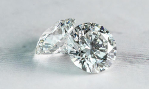 April Birthstone Diamond ʏ́ nghĩa và Công dụng