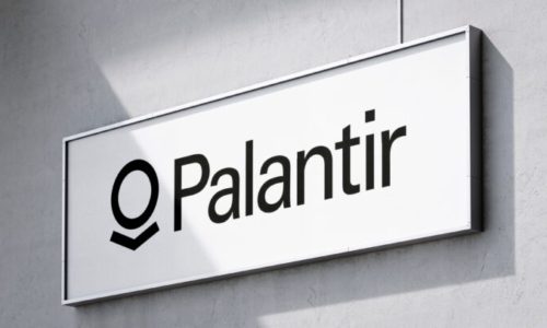 Palantir Technologies (NYSE:PLTR): Phân khúc kinh doanh mạnh đã đẩy cổ phiếu tăng 135%